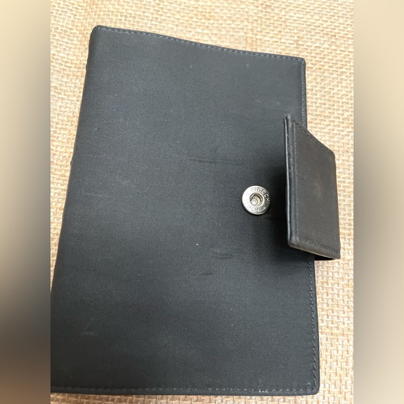 Authentic Prada Agenda Pm/Organizer/Passport Holder - Picture 8 of 11